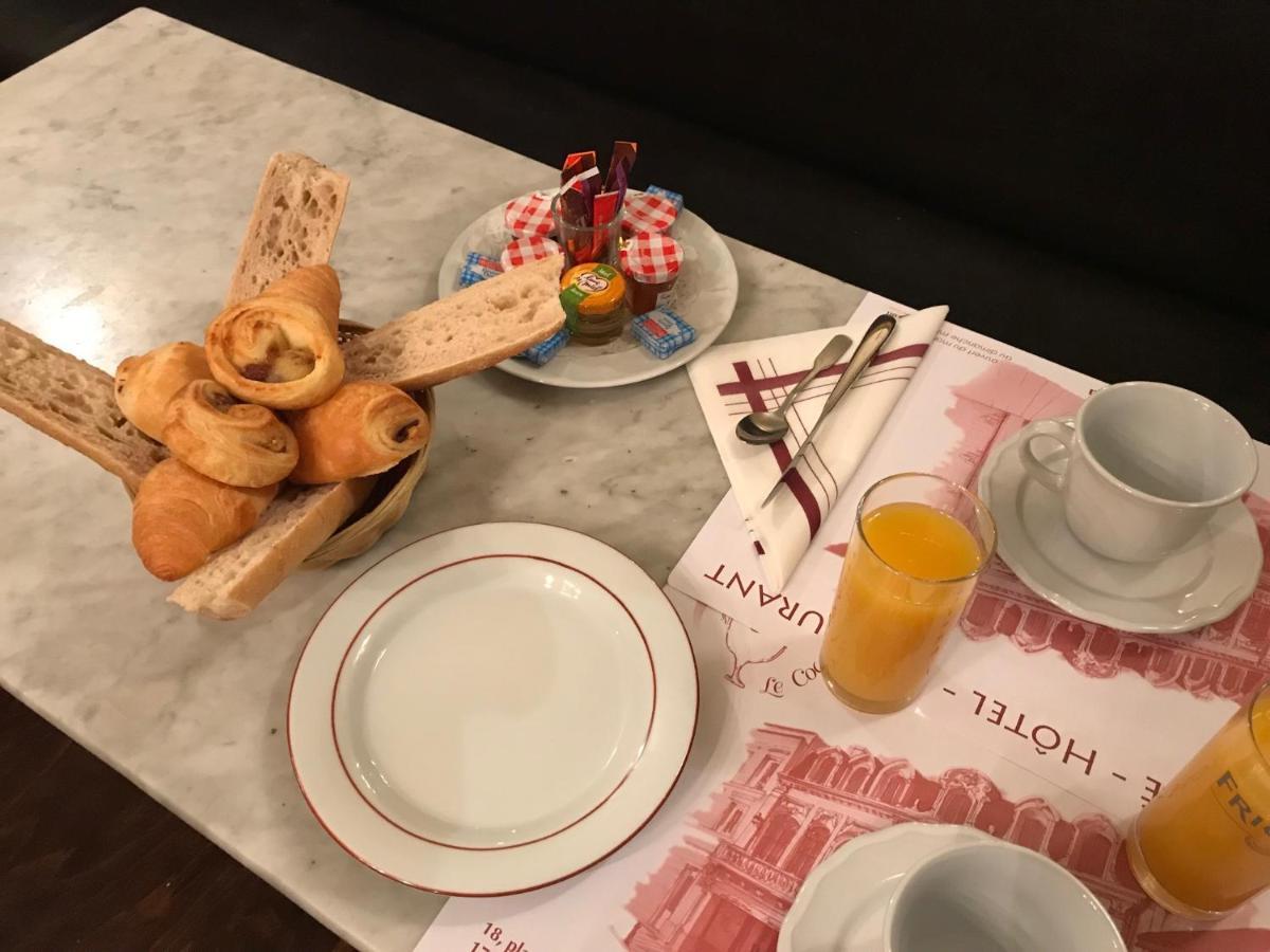 Hostellerie Du Coq D'Or Jonzac Εξωτερικό φωτογραφία